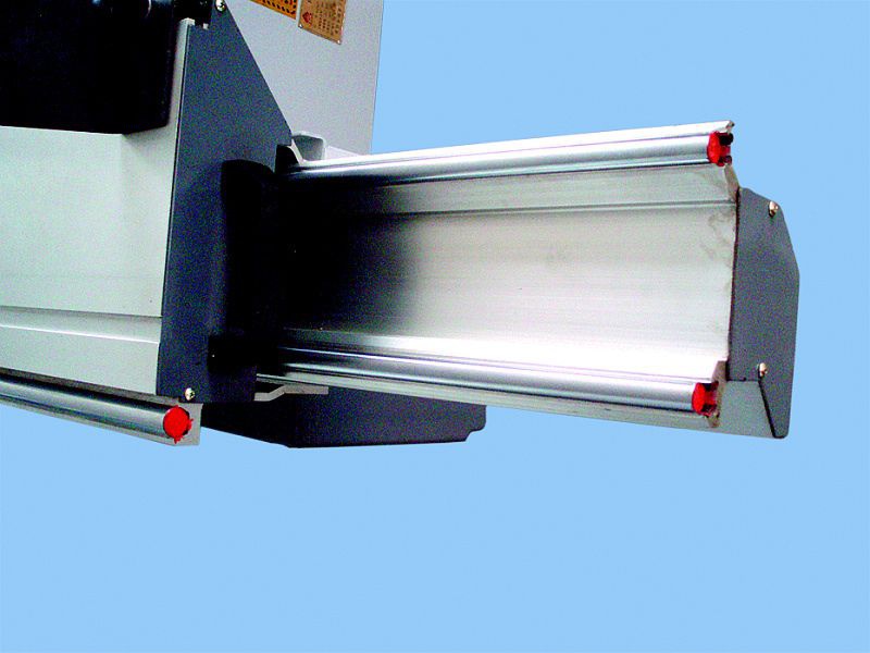 PROMA PKS-300F Formátovací pila s předřezem