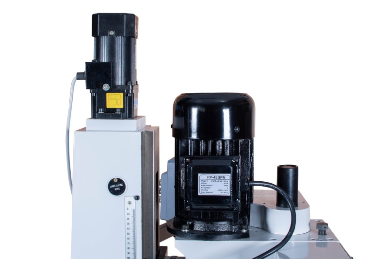 PROMA FP-48SPN Vyvrtávací frézka s digitálním odměřováním