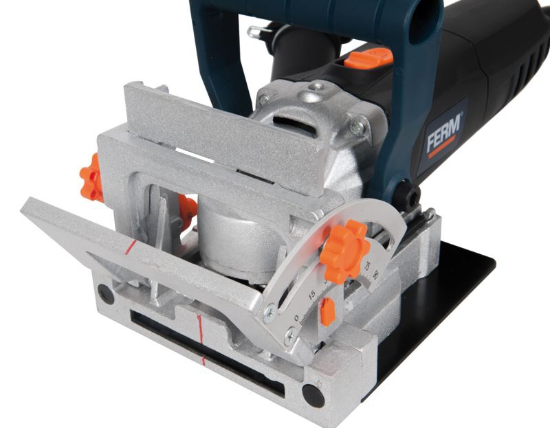 FERM FBJ-710 Fréza na lamely v kufru