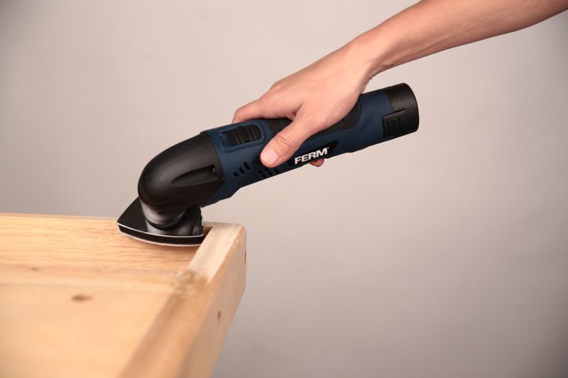 FERM OTM1006 Aku Multifunkční oscilační bruska 10,8V - 1,5Ah